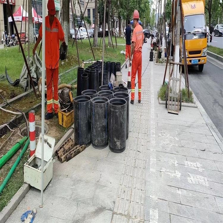 群英乡管道短管置换修复